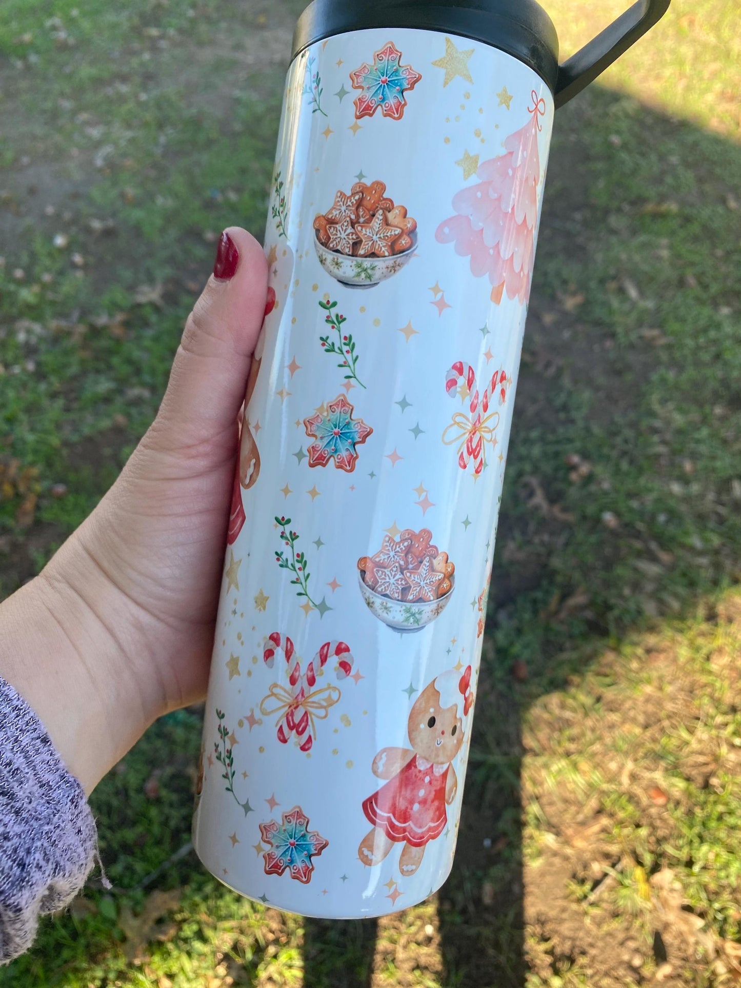 Christmas 20 oz water bottle. Gingerbread cookie tumbler and water bottle. Skinny tumbler and water bottle