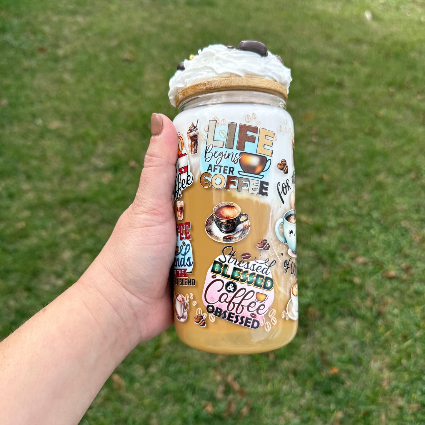 Coffee lover snow globe tumbler. Coffee quote inspire snow globe tumbler. 16 oz tumbler. glass cup