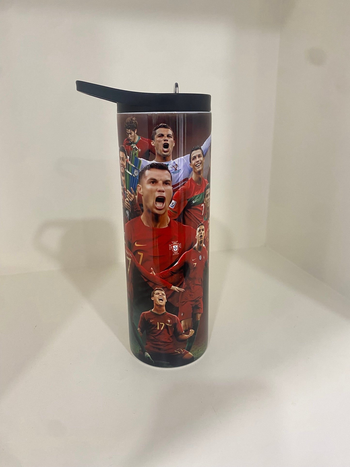 Cristiano Ronaldo personalized water bottle and tumbler. 20 oz personalized tumbler. Soccer team. Portugal football. Team personalized cup.