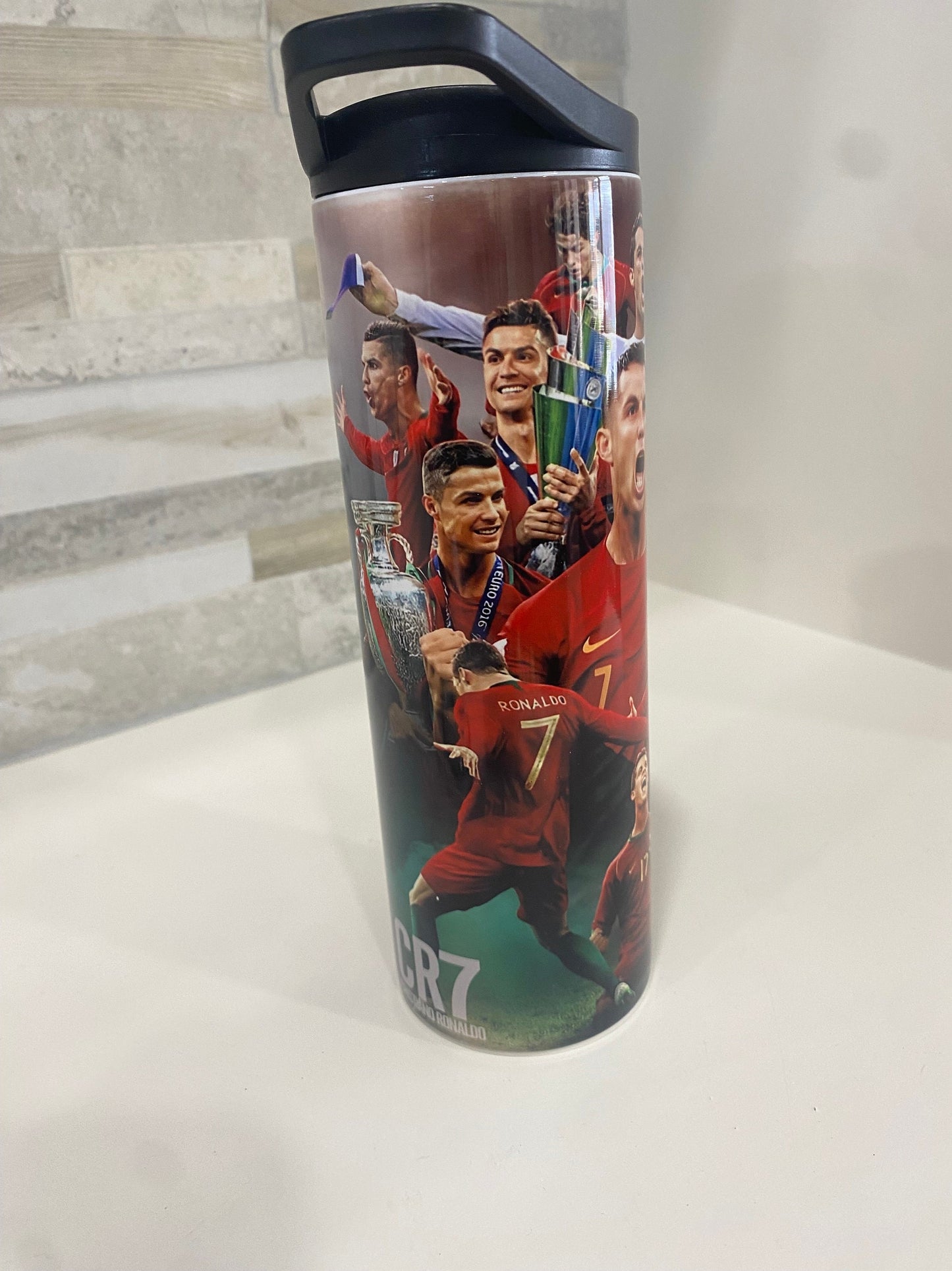 Cristiano Ronaldo personalized water bottle and tumbler. 20 oz personalized tumbler. Soccer team. Portugal football. Team personalized cup.